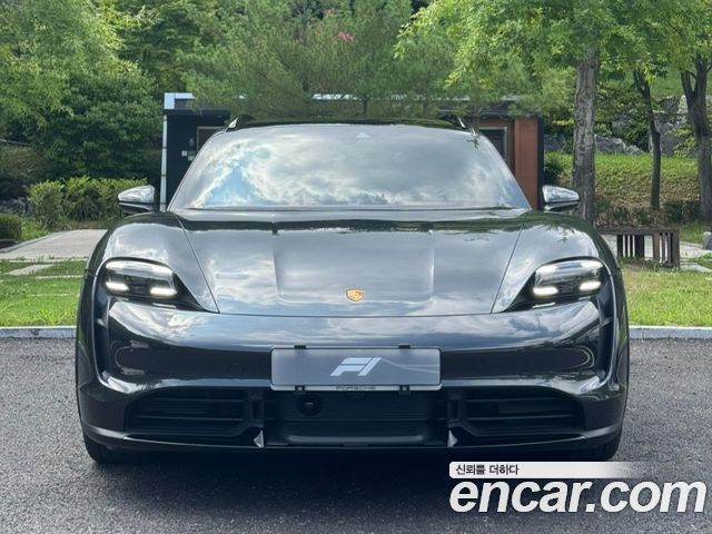 Porsche Taycan из Кореи Encar