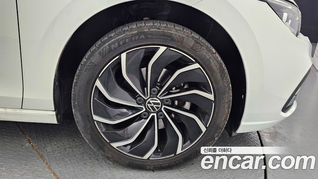 Volkswagen Golf из Кореи Encar