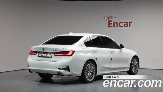 BMW 3-Series из Кореи Encar