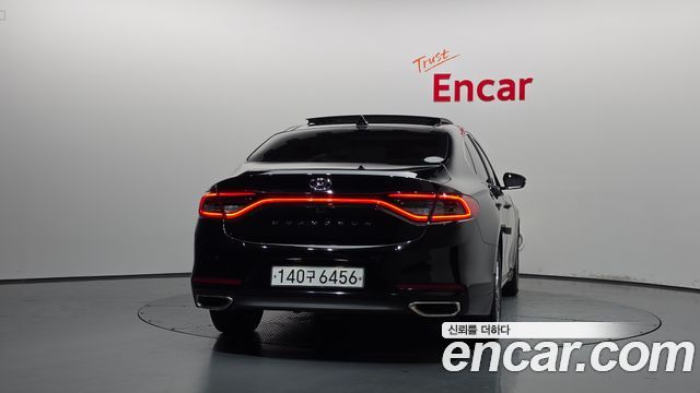 Hyundai Grandeur из Кореи Encar
