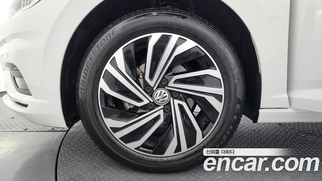 Volkswagen Jetta 1.4 TSI Prestige — пробег 13 288 км — фото 5 из 5