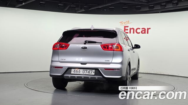 Kia Niro из Кореи Encar