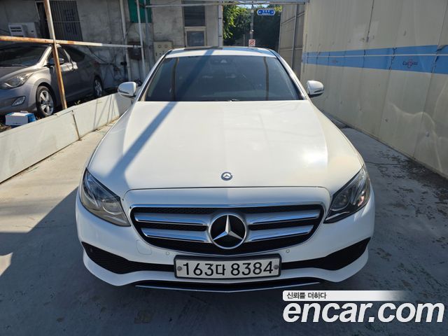 Mercedes-Benz E-Class из Кореи Encar