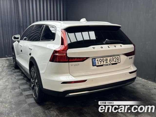 Volvo V60 из Кореи Encar