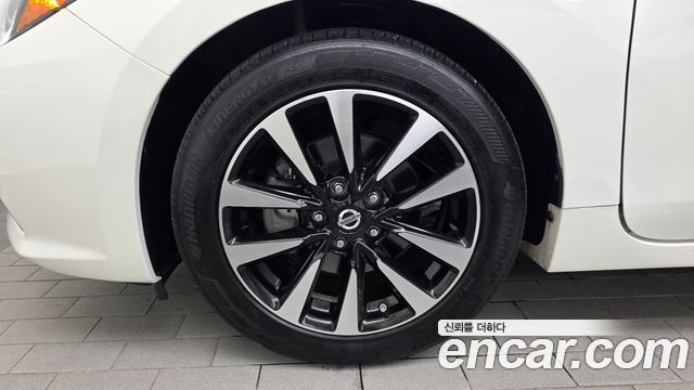 Nissan Altima 2.5 Smart L33 — пробег 73 470 км