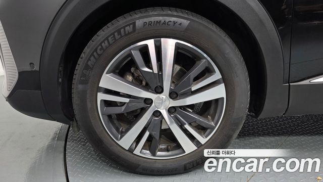 Peugeot 3008 1.2 Pure Tech Allure — пробег 43 822 км