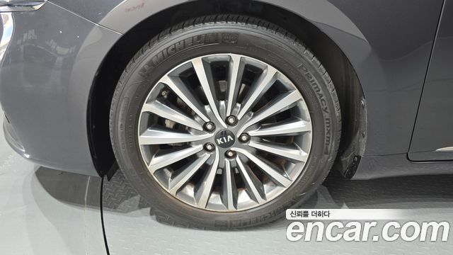 Kia K7 из Кореи Encar