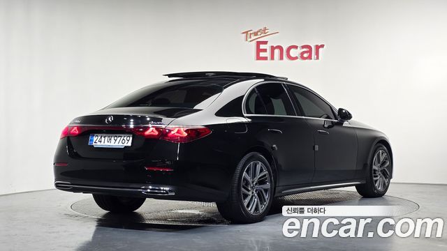 Mercedes-Benz E-Class из Кореи Encar