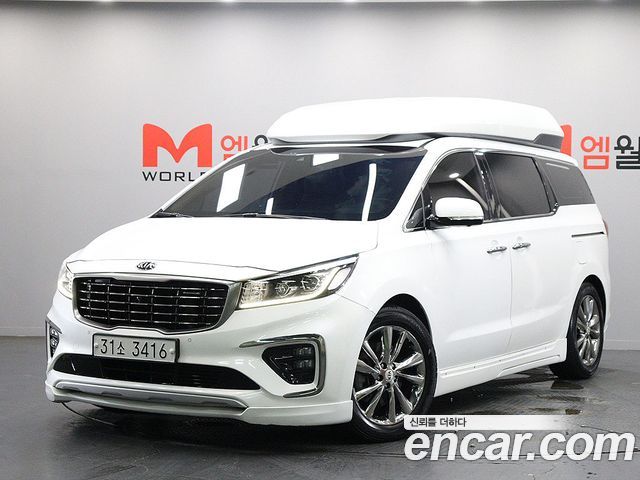 Kia Carnival 7-Seater Hi-Limousine President — пробег 182 181 км — фото 1 из 5