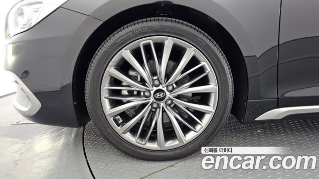 Hyundai Grandeur из Кореи Encar