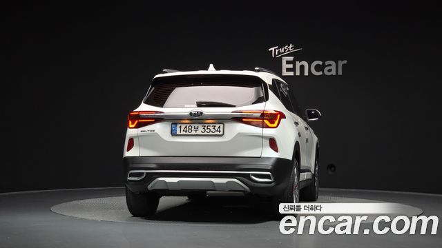 Kia Seltos из Кореи Encar
