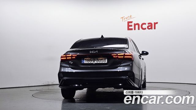 Kia K3 из Кореи Encar