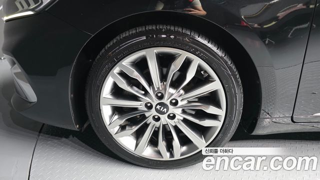 Kia K7 из Кореи Encar