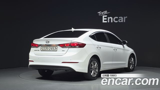 Hyundai AVANTE из Кореи Encar