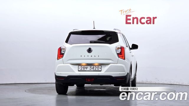Ssangyong TIBOLI из Кореи Encar