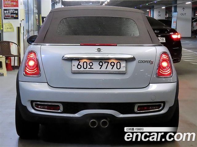Mini Cooper Convertible High Gate — пробег 52 049 км — фото 5 из 5
