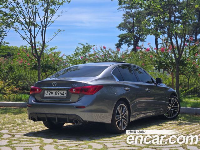 Infiniti Q50 2.2d Premium — пробег 86 323 км