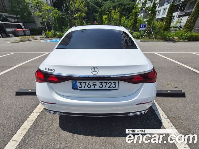 Mercedes-Benz E-Class из Кореи Encar