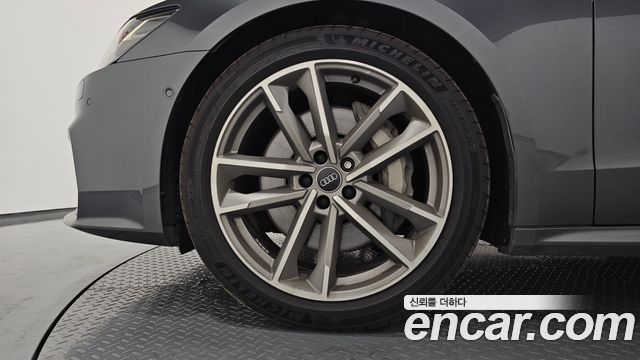 Audi A7 из Кореи Encar