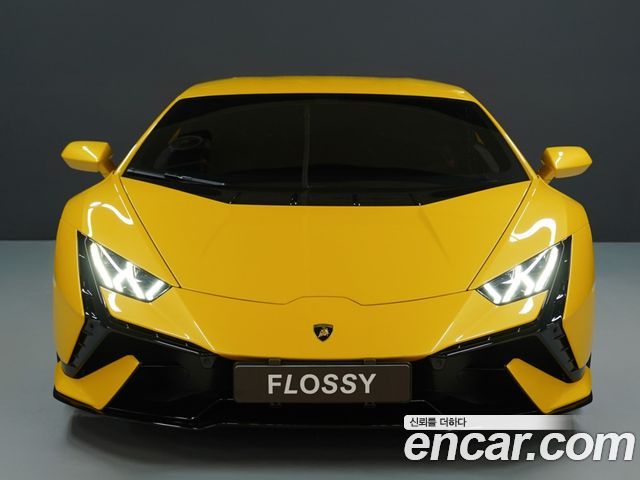 Lamborghini Huracan LP640-2 Tecnica — пробег 2500 км