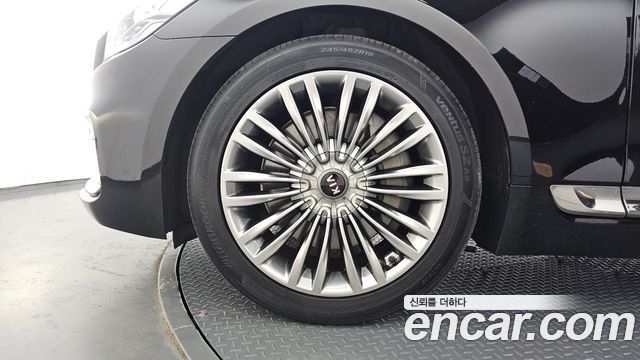 Kia K9 из Кореи Encar