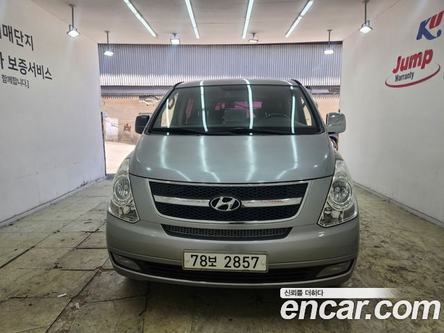 Hyundai Starex 12-Seater Wagon CVX Luxury — пробег 250 200 км — фото 2 из 5