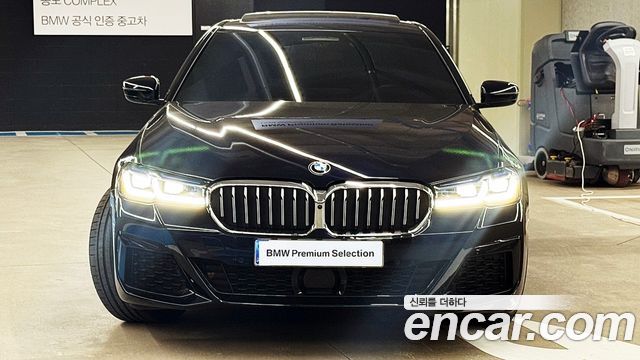 BMW 5-Series 530i M Sport Package — пробег 63 278 км — фото 3 из 5