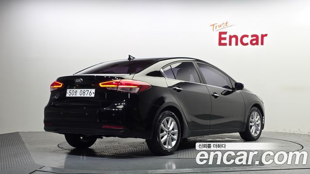 Kia K3 из Кореи Encar