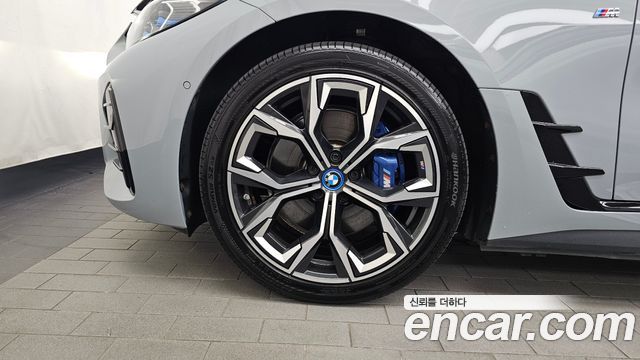 BMW i4 из Кореи Encar