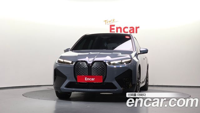 BMW iX из Кореи Encar