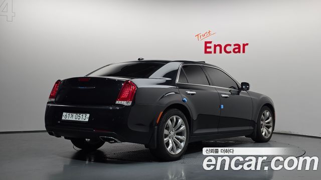 Chrysler 300C из Кореи Encar