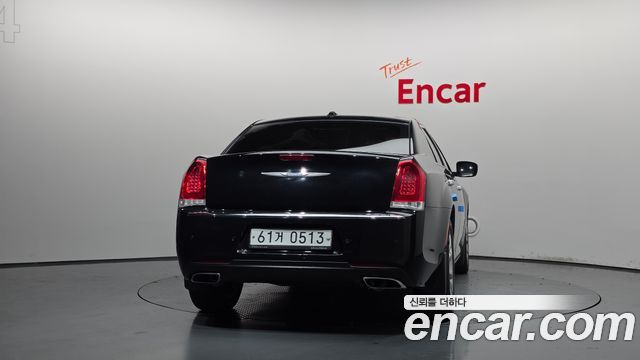 Chrysler 300C из Кореи Encar