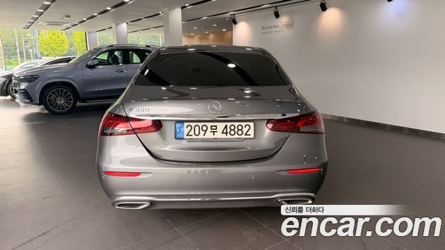 Mercedes-Benz E-Class из Кореи Encar