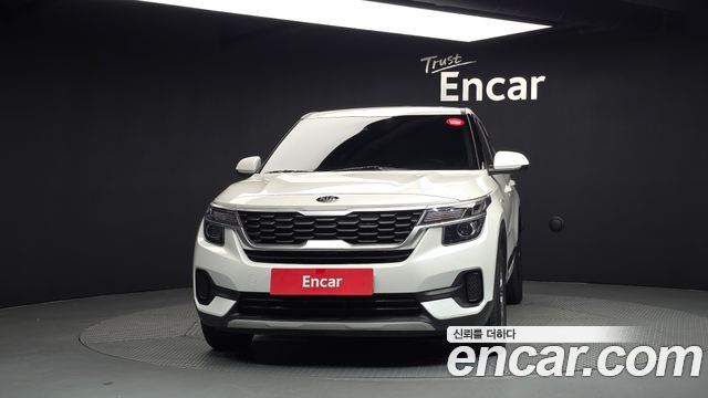 Kia Seltos из Кореи Encar