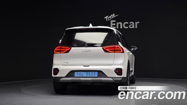 Kia Niro Earth — пробег 43 027 км — фото 4 из 5