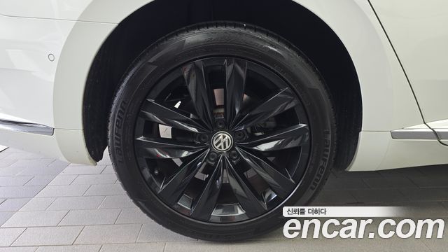 Volkswagen Arteon из Кореи Encar