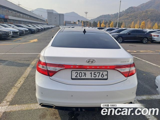 Hyundai Grandeur из Кореи Encar