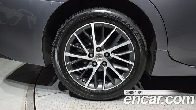 Lexus ES из Кореи Encar