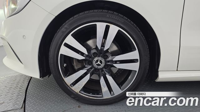 Mercedes-Benz A-Class из Кореи Encar