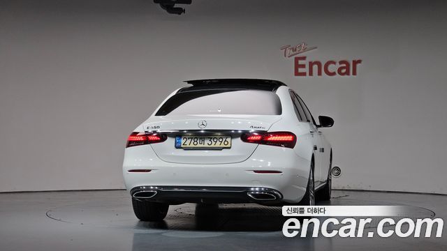 Mercedes-Benz E-Class из Кореи Encar