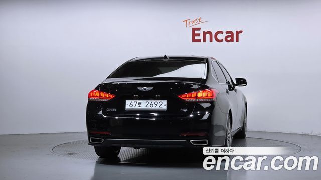 Hyundai Genesis из Кореи Encar