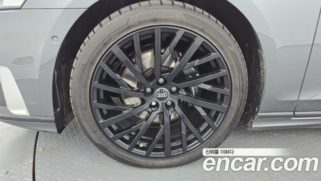 Audi A8 50 TDI Quattro LWB — пробег 70 576 км