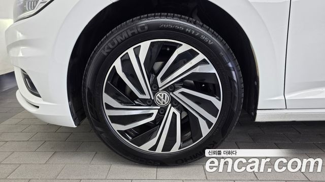 Volkswagen Jetta 1.4 TSI Prestige — пробег 16 414 км — фото 5 из 5