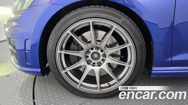 Volkswagen Golf из Кореи Encar