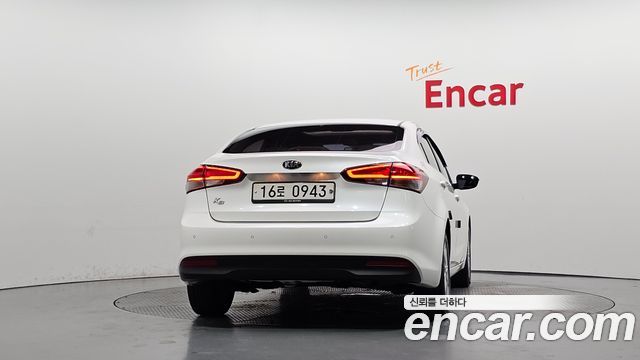 Kia K3 из Кореи Encar