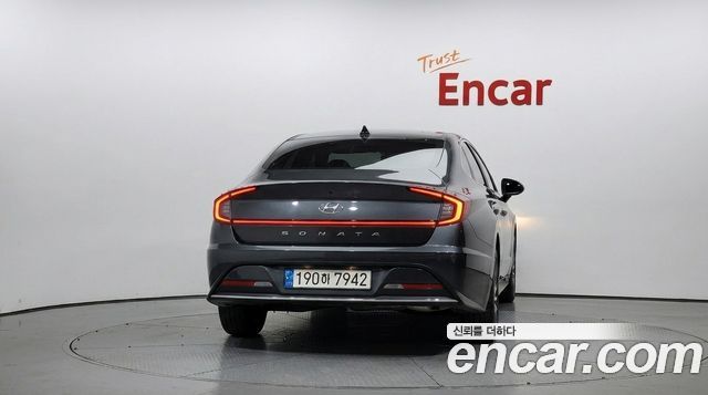 Hyundai Sonata из Кореи Encar