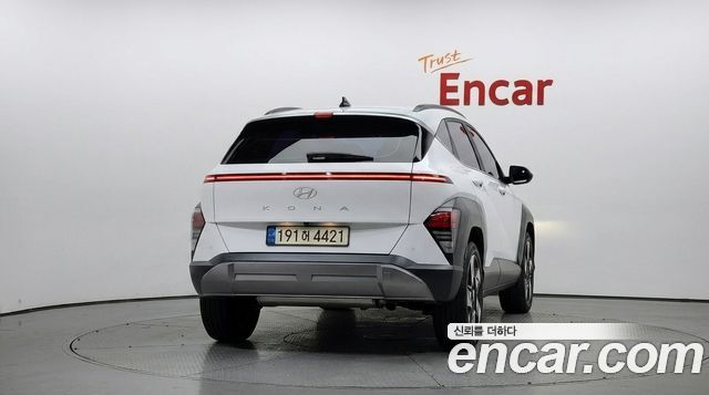 Hyundai Kona из Кореи Encar