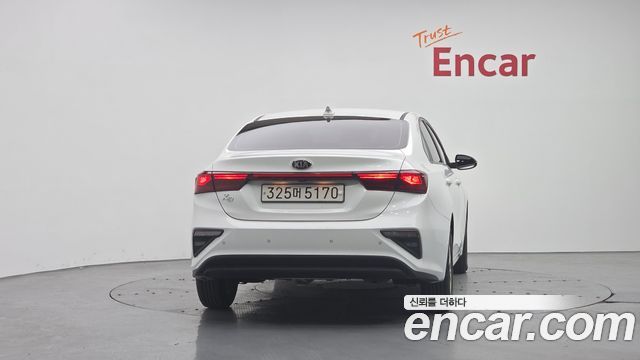 Kia K3 из Кореи Encar