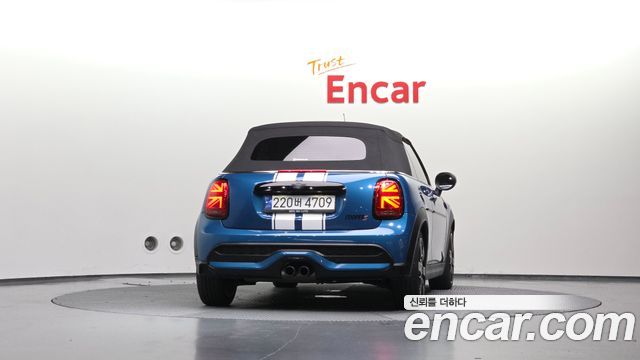 Mini Cooper Convertible из Кореи Encar