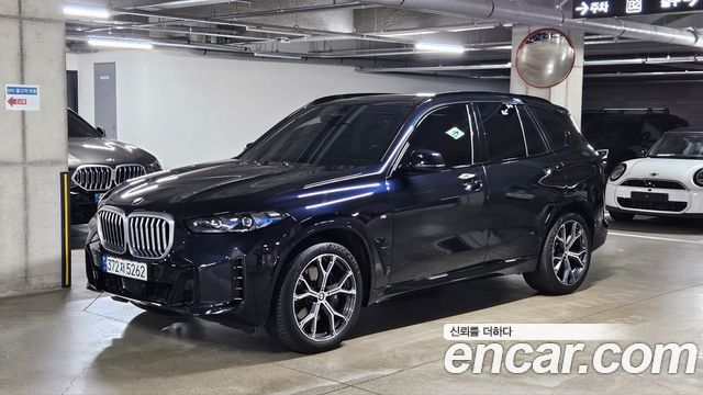 BMW X5 xDrive 40i M Sport — пробег 30 690 км — фото 1 из 5
